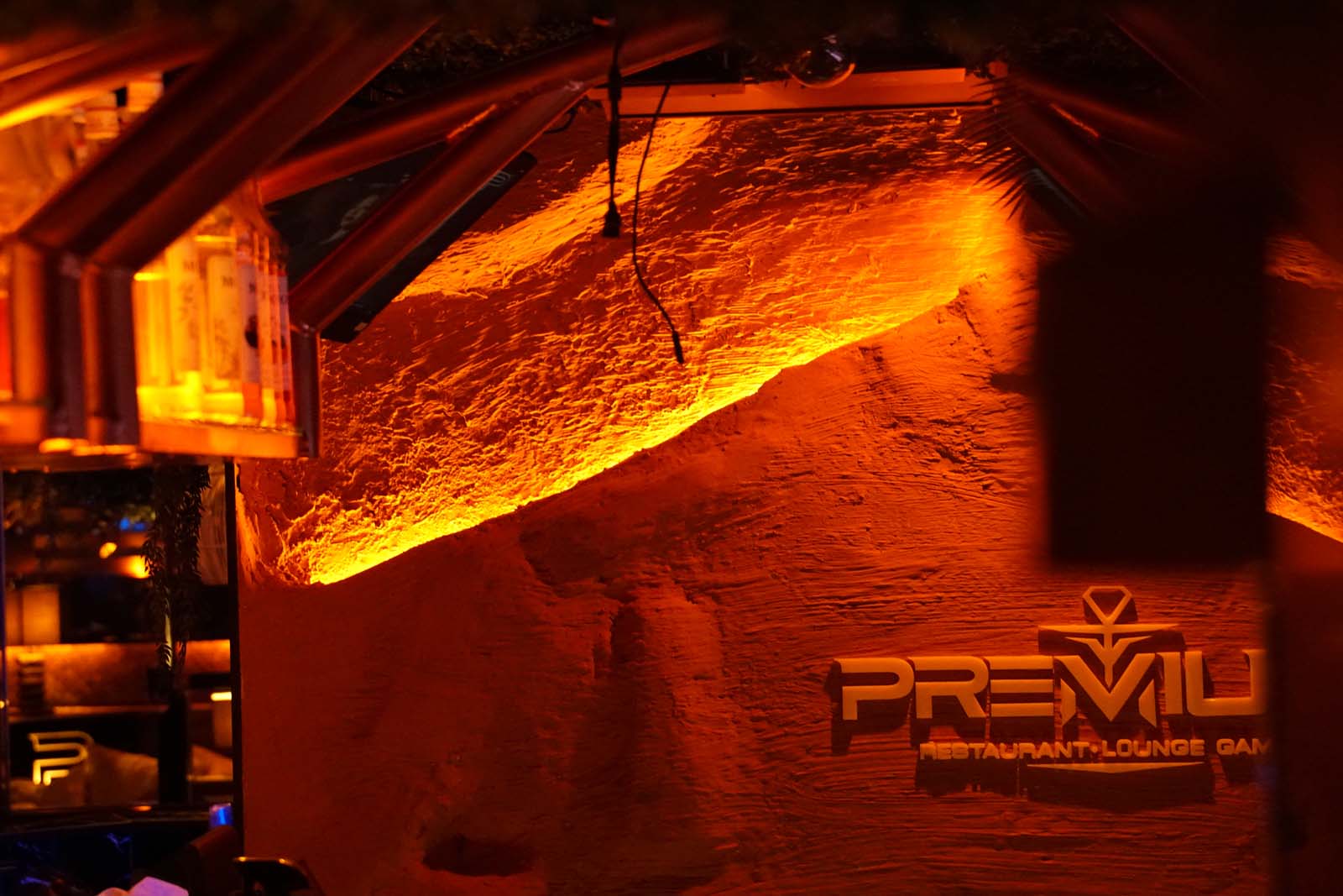 late-night shisha bar Jungfernstieg